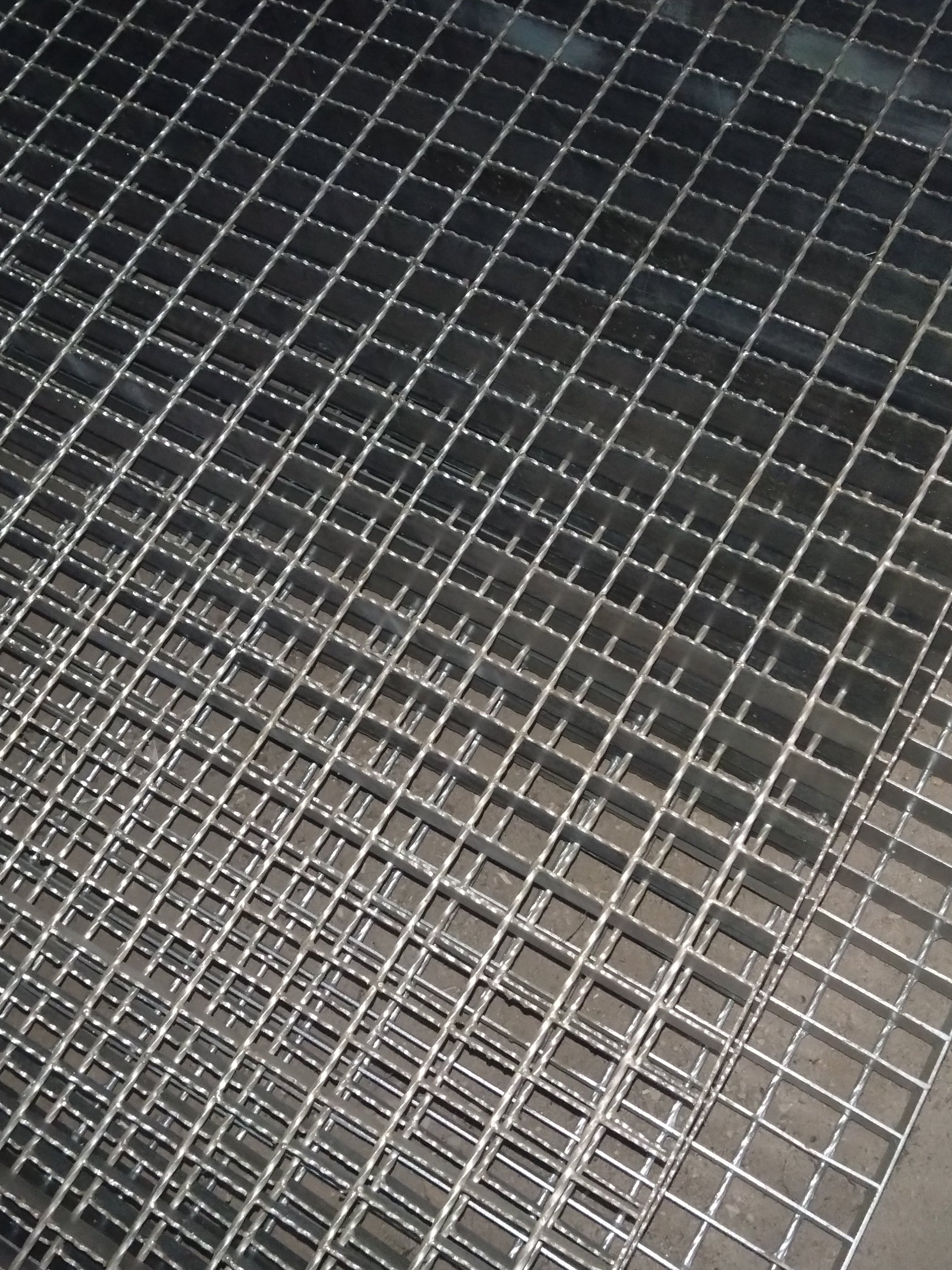 Grating walking platform, 2 inch , 2m by 1m